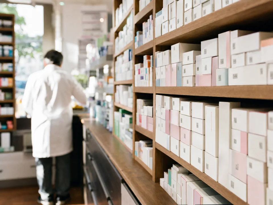 Medicine boxes stacked on the shelf of a Turkish neighbourhood pharmacy, medicine traceability with blockchain in Turkey