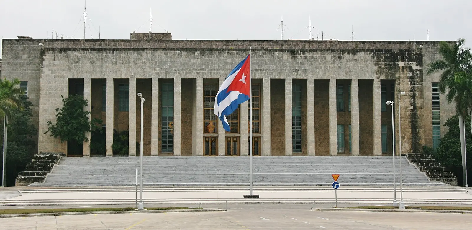 Cuban flag in front of the Palace of the Revolution