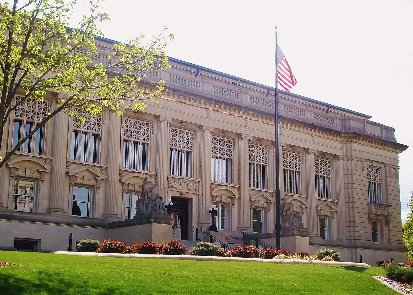 Illinois Supreme Court building in Springfield