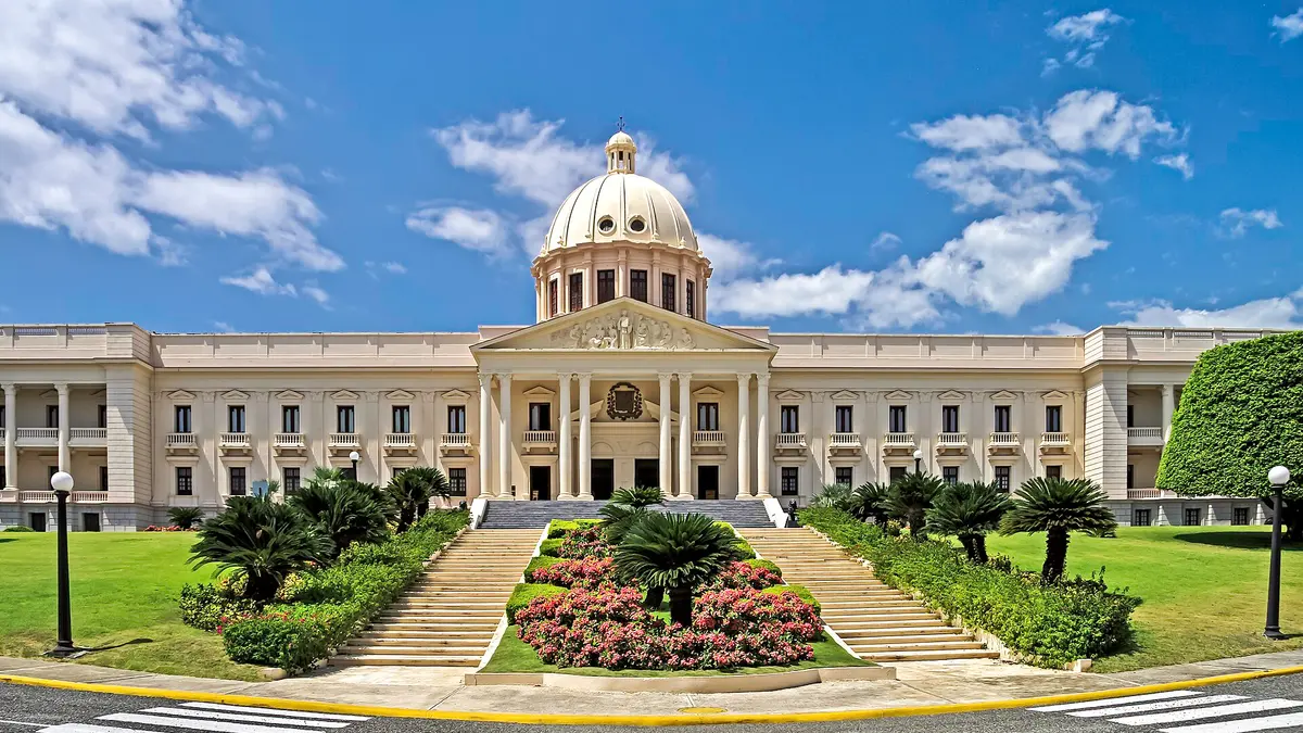 Facade and gardens of the National Palace in Santo Domingo