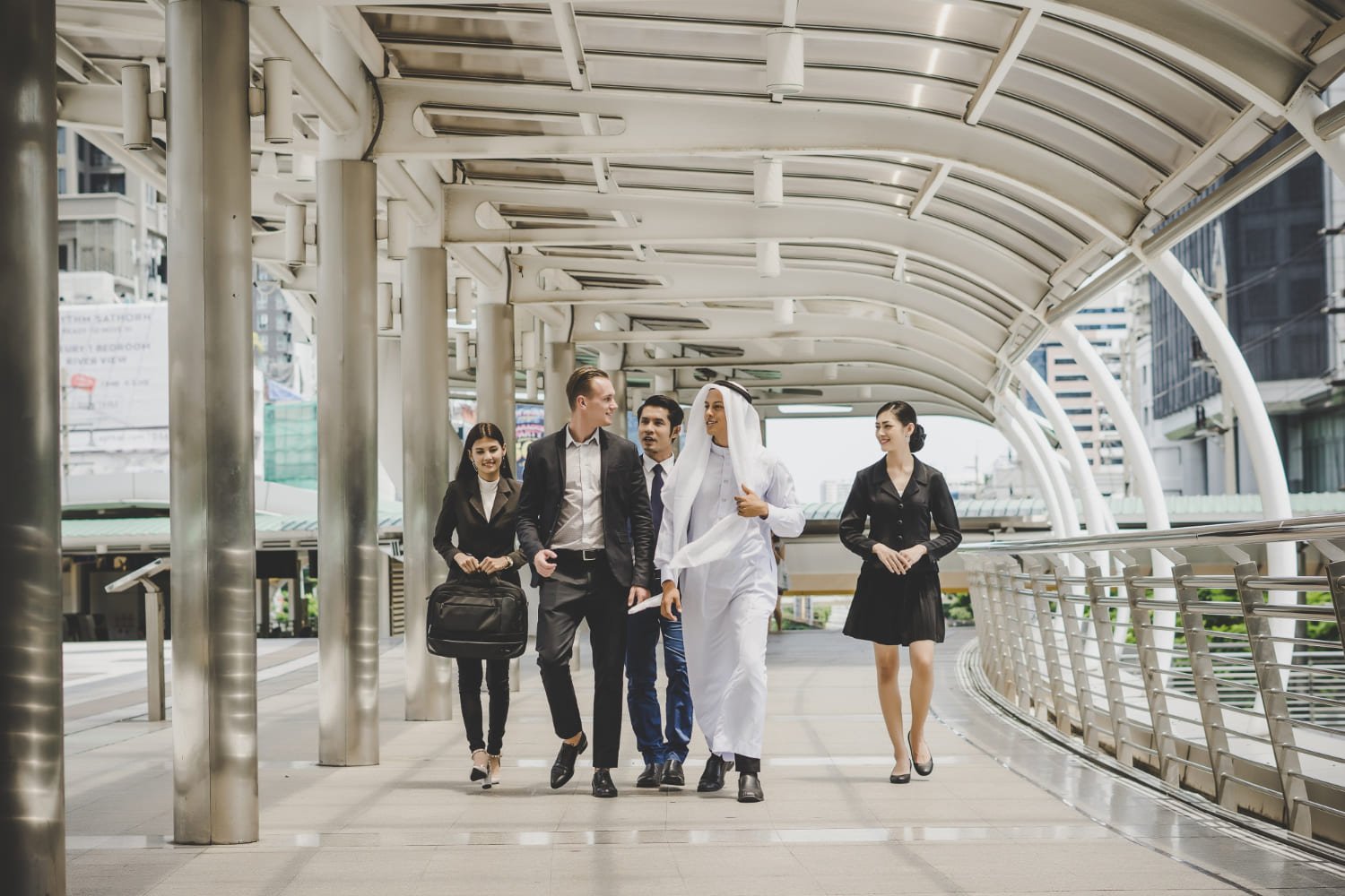 Discover blockchain regulation in Abu Dhabi (FSRA, ADGM, CBUAE)