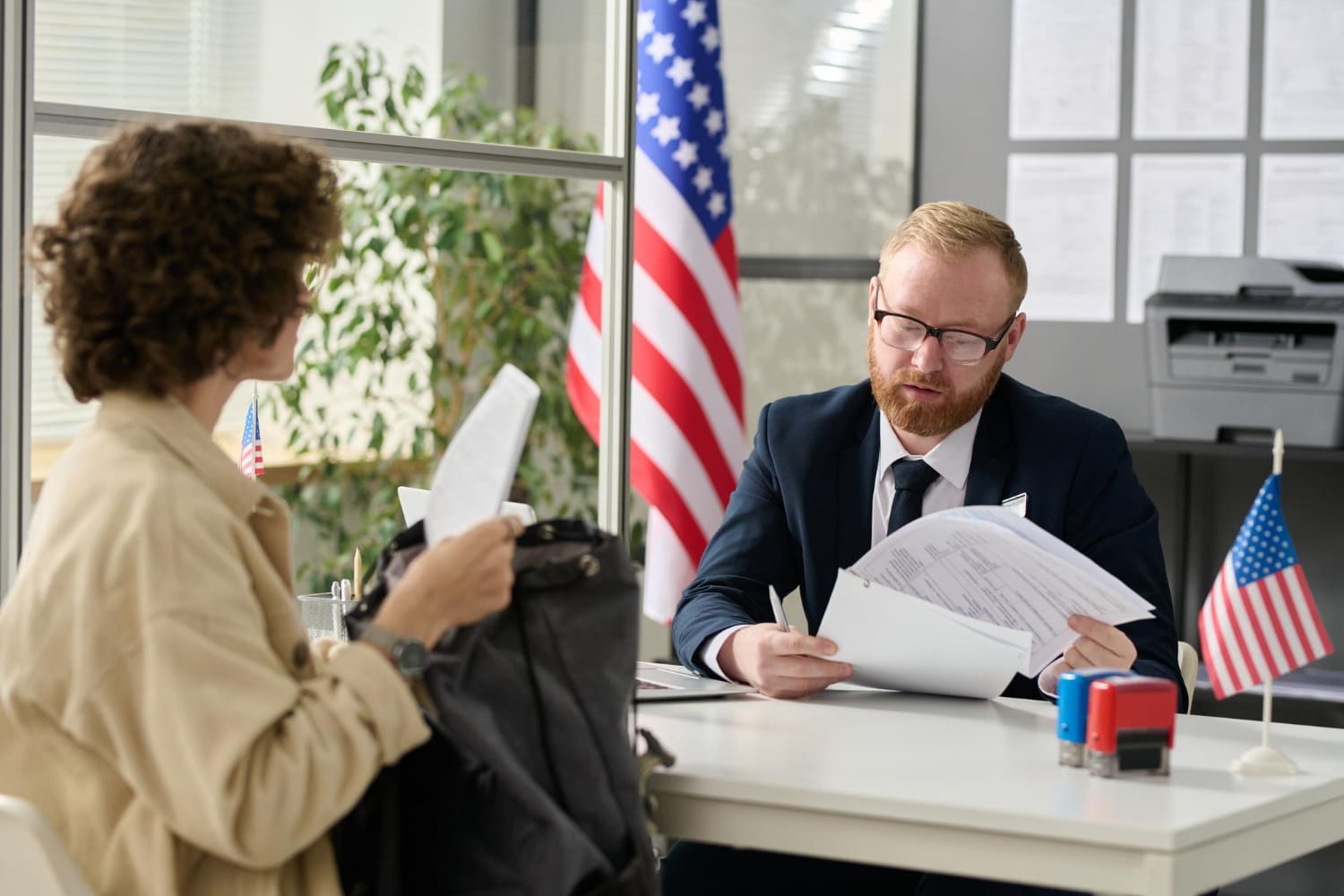 Discover blockchain regulation in the United States (SEC, Clarity Act, Genius Act, CFTF, FinCEN, OCC, Crypto Task Forces, IRS, Securities, Stablecoins).